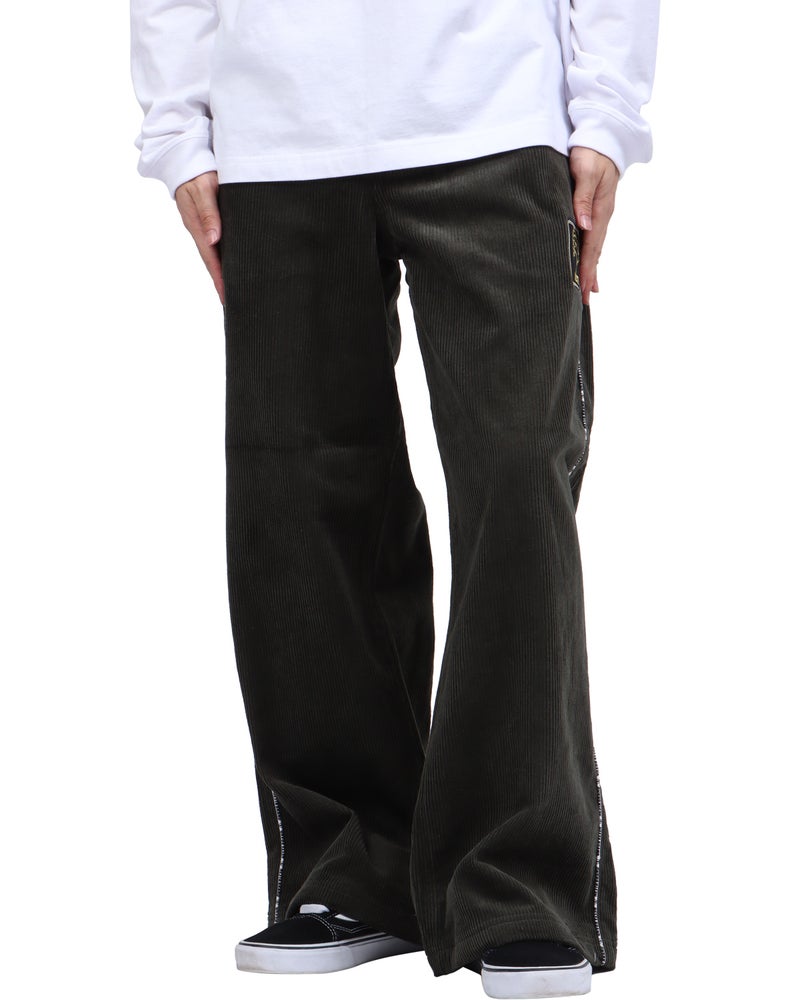 カーキ：173cm63kg(Lサイズ着用)
