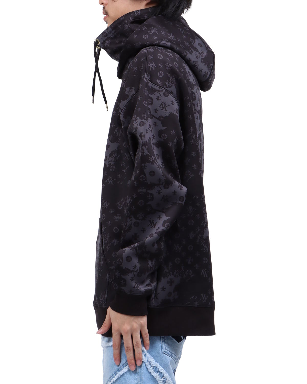 ブラック：173cm63kg(Lサイズ着用)