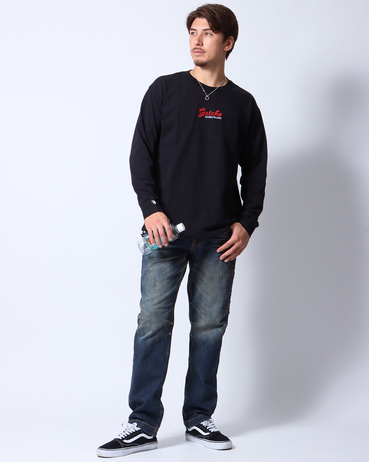 ブラック：180cm/70kg(Lサイズ着用)