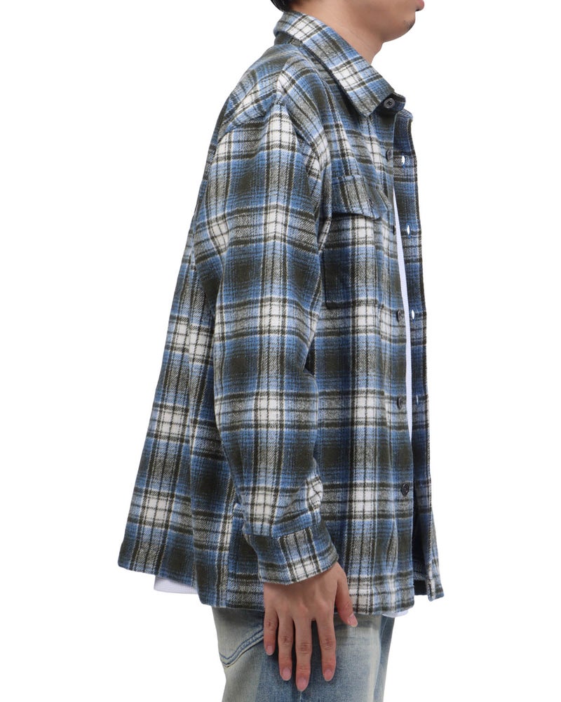 ホワイト：173cm63kg(Lサイズ着用)