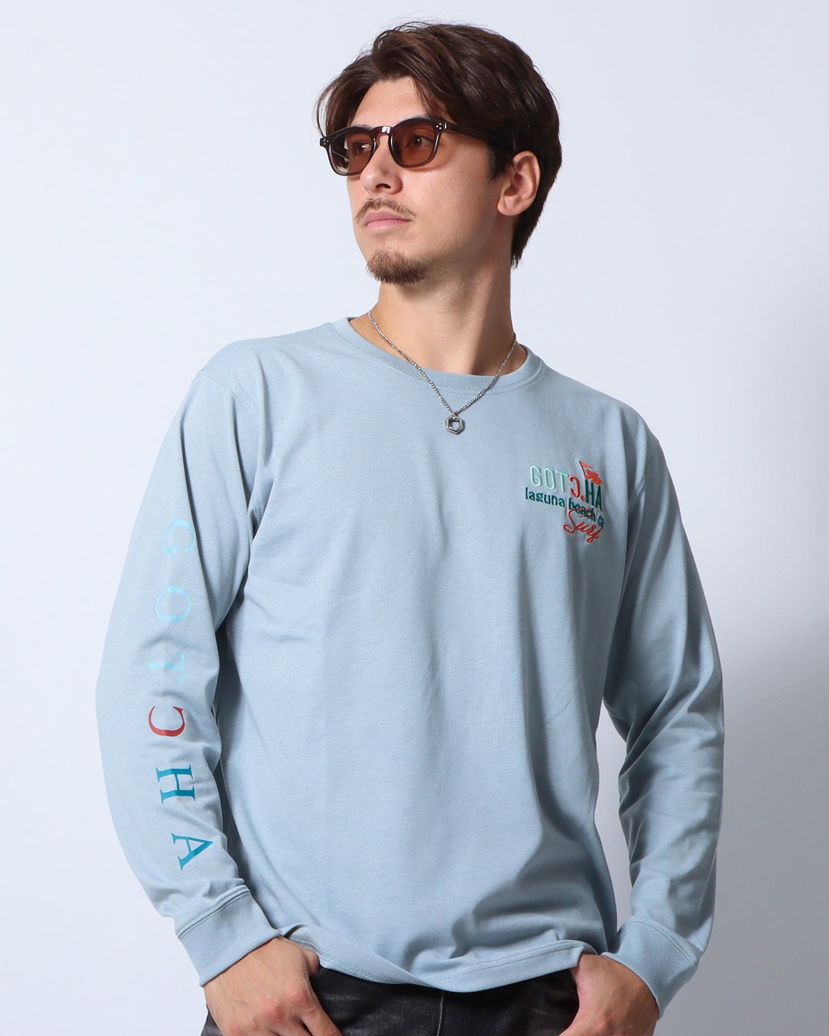 ブルーグレー：180cm/70kg(Lサイズ着用)