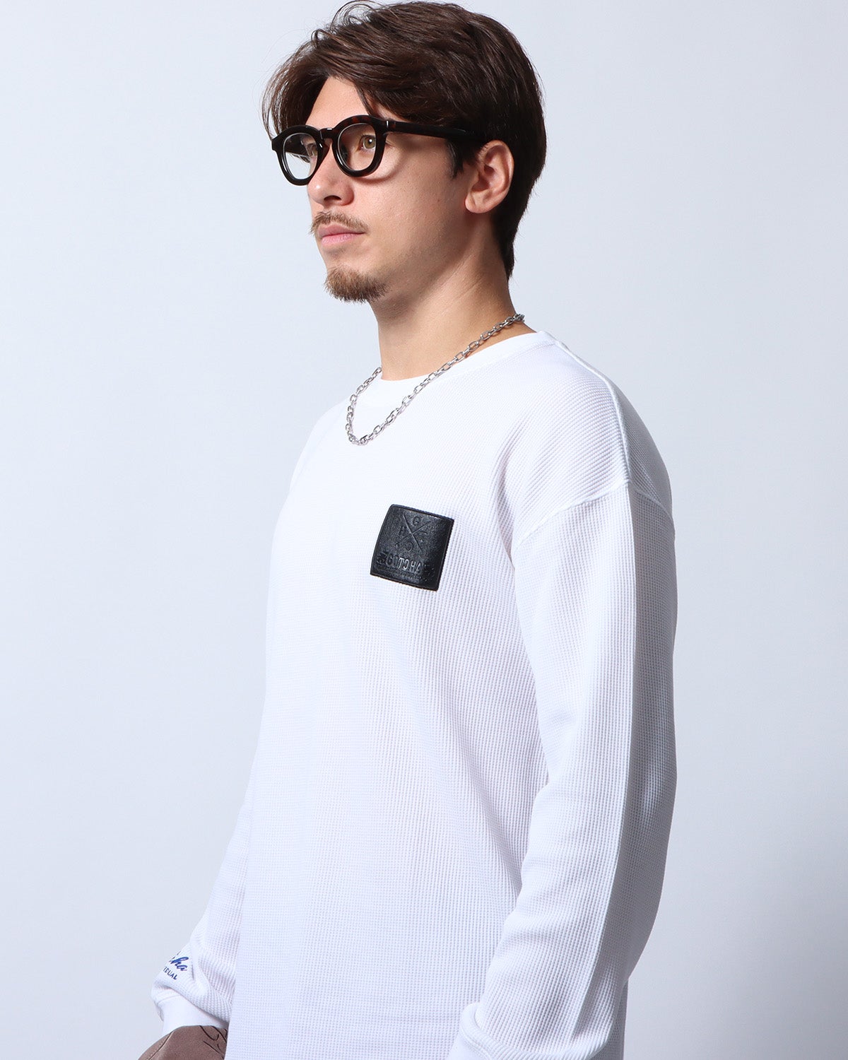 ホワイト：180cm/70kg(Lサイズ着用)