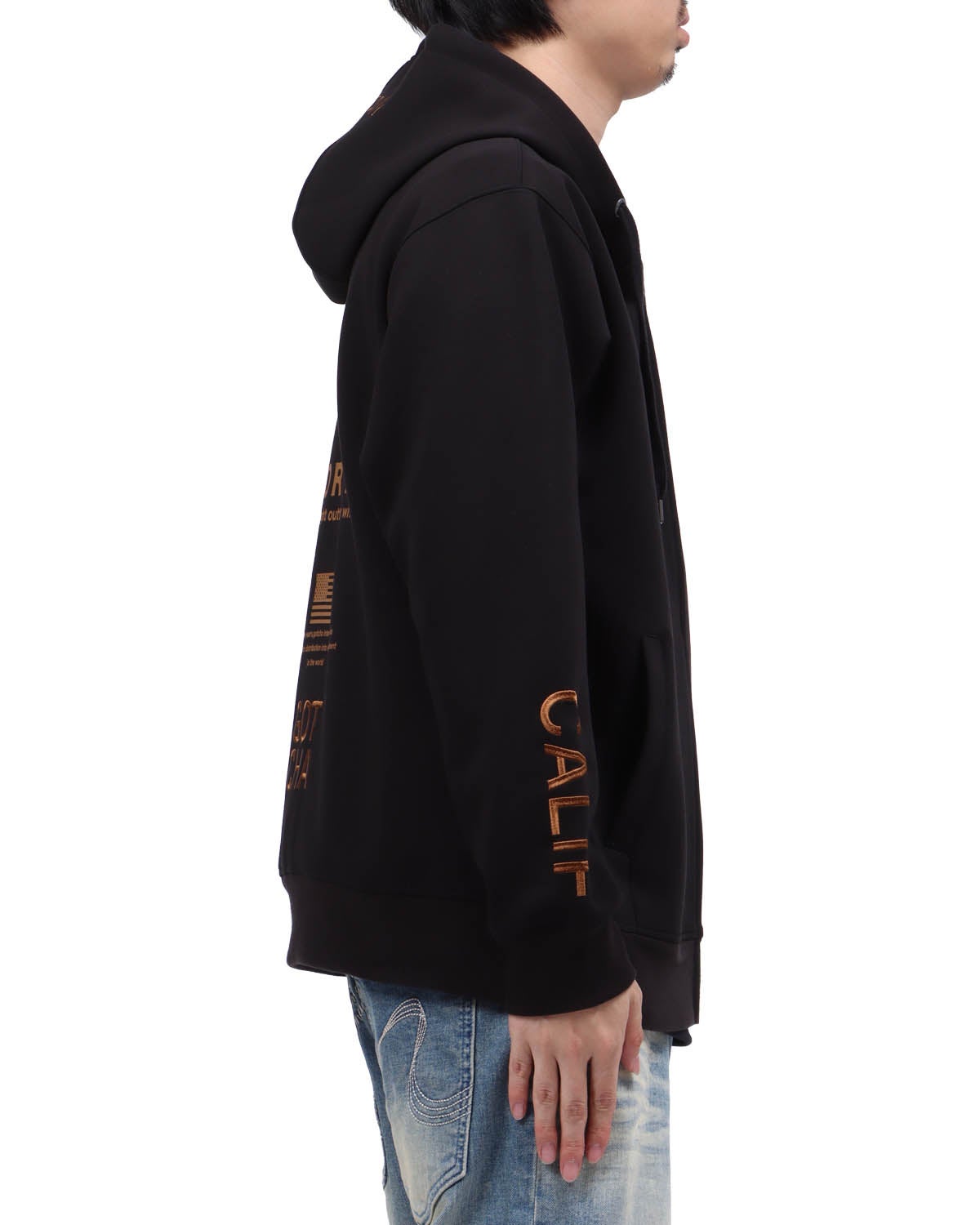 ブラック：173cm63kg(Lサイズ着用)