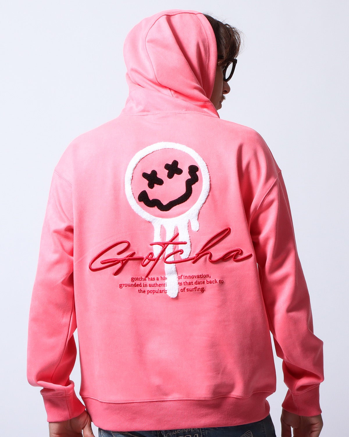 GOTCHA] ポリスウェード スマイリーフェイス プルパーカー | PEET