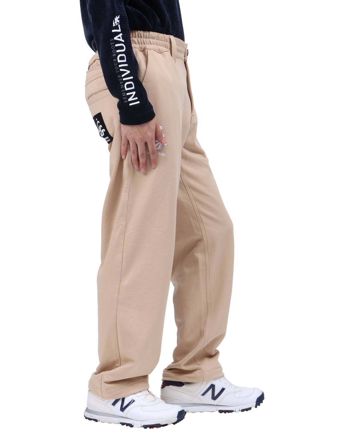 ベージュ：173cm63kg(Lサイズ着用)