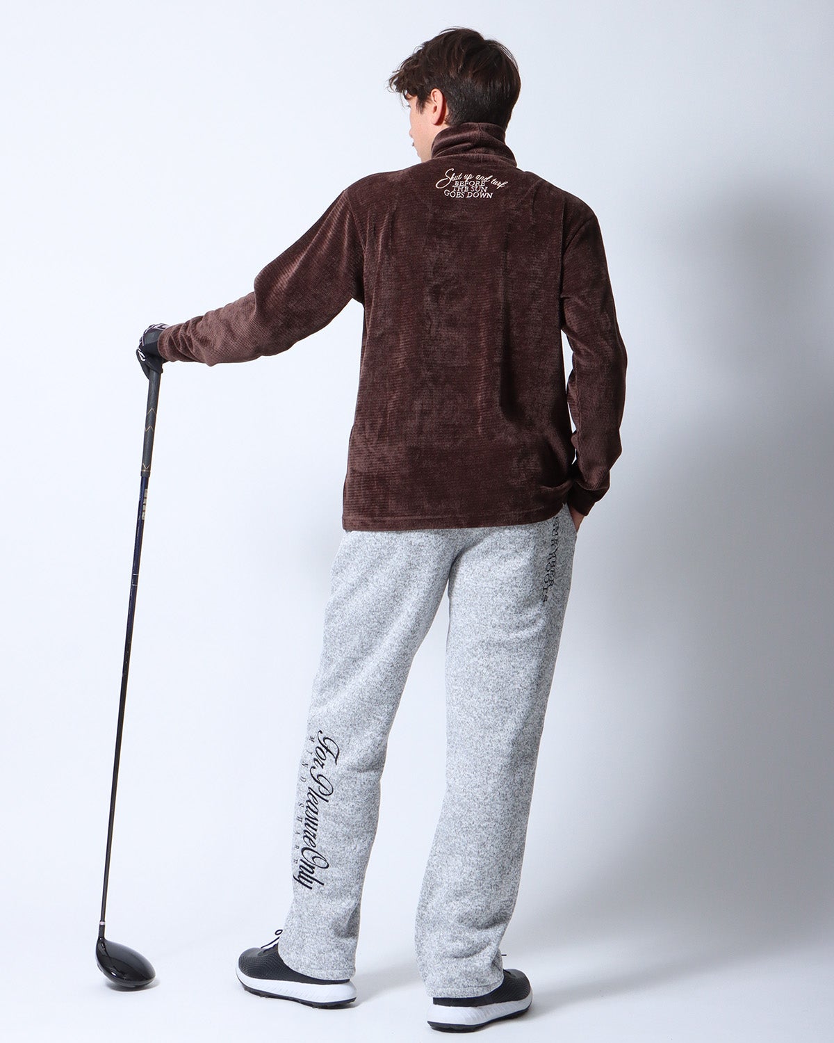 ブラウン：180cm/70kg(Lサイズ着用)