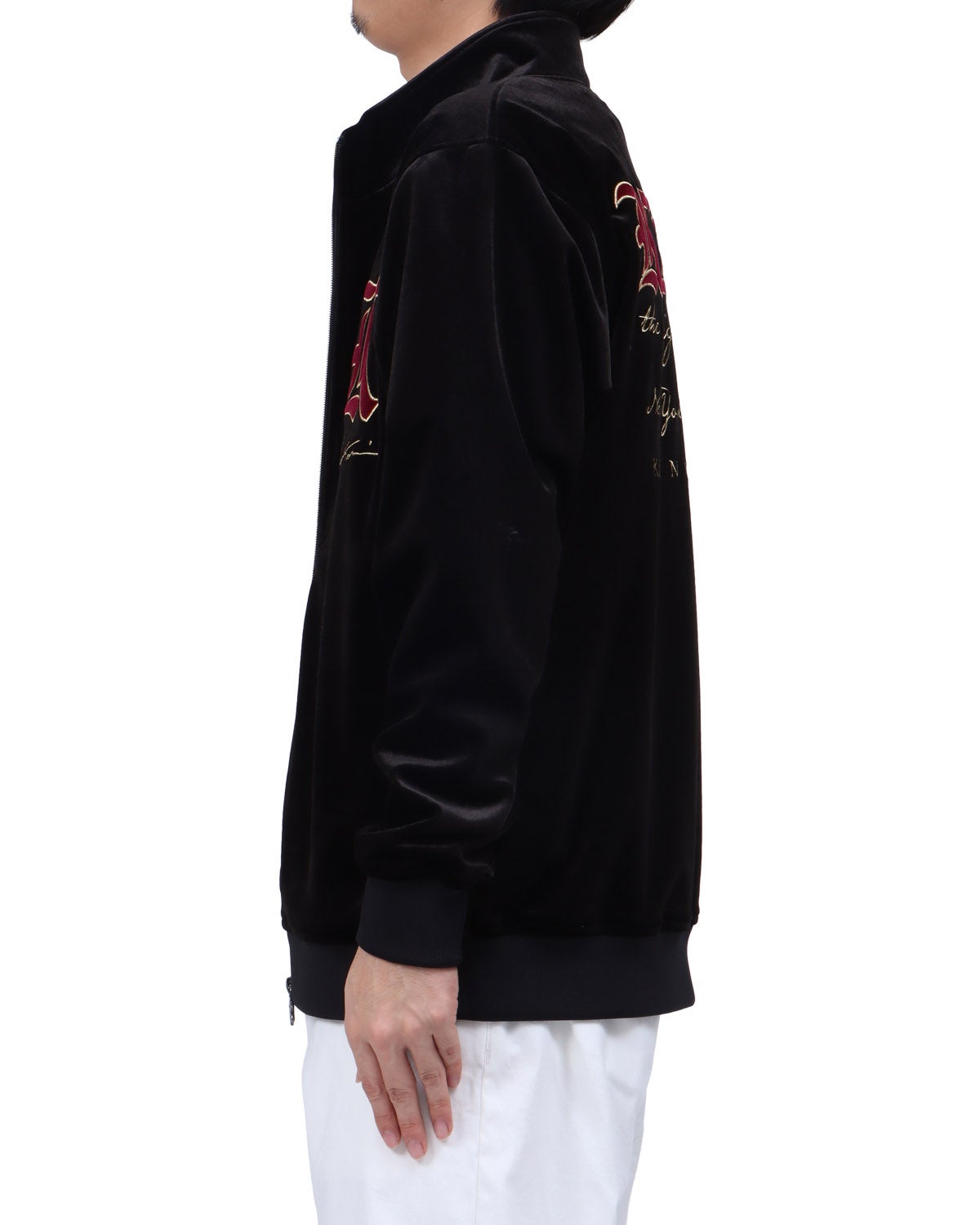 ブラック：173cm63kg(Lサイズ着用)