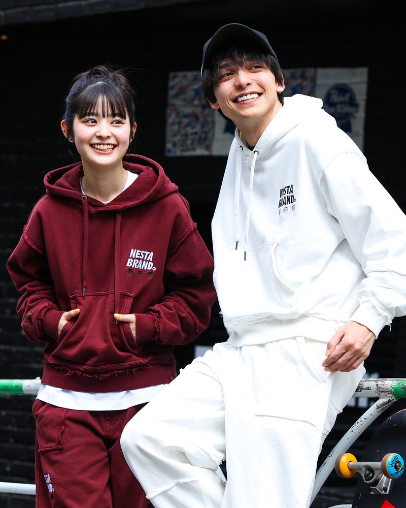 左：160cm(Sサイズ着用)、右：175cm(Mサイズ着用)