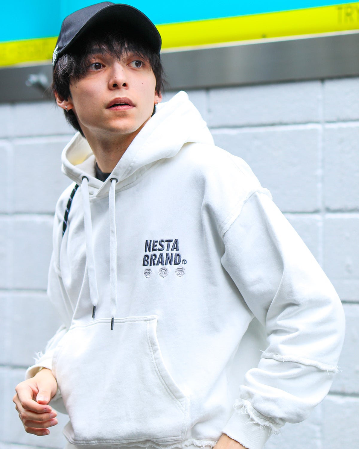 オフホワイト：175cm(Mサイズ着用)
