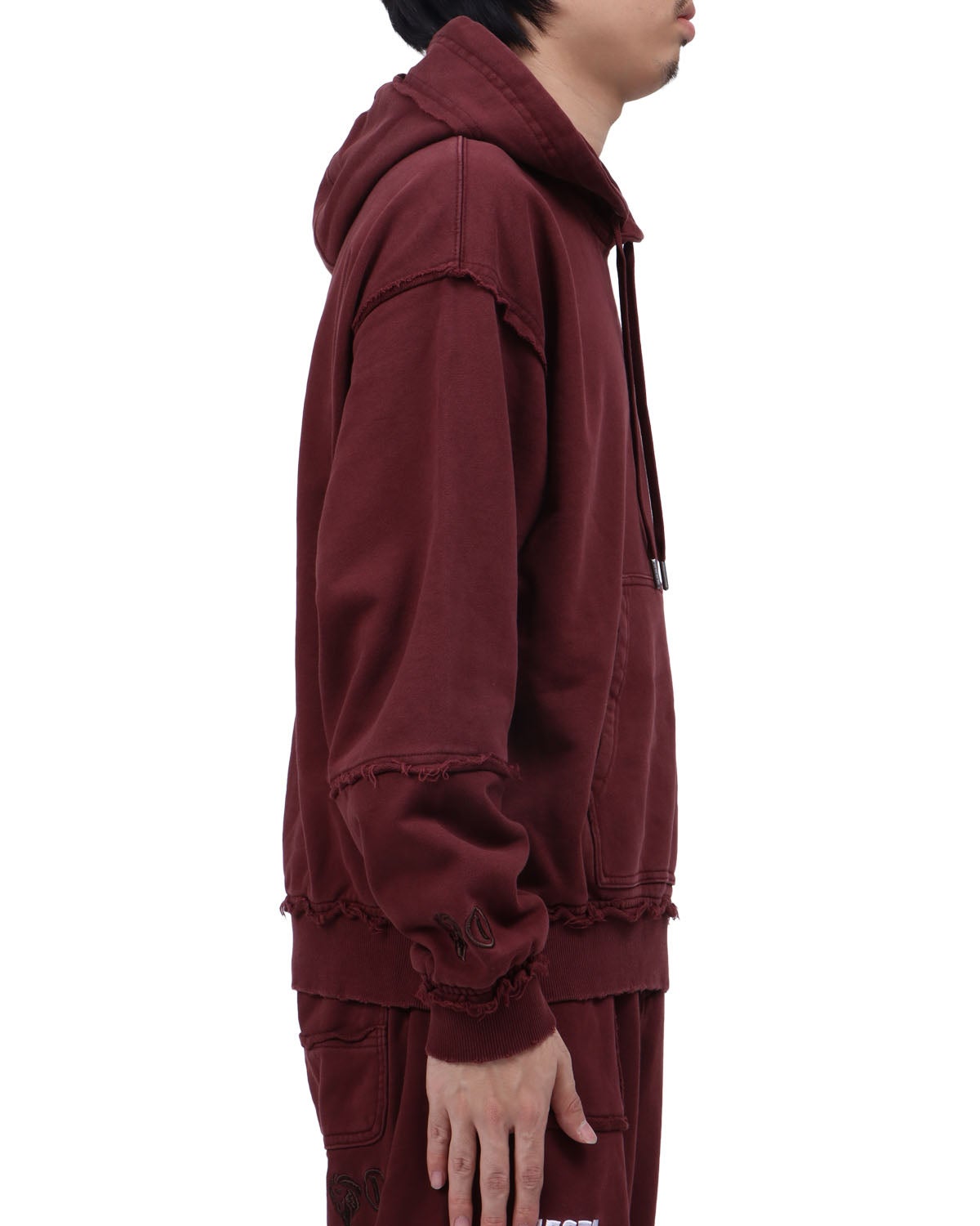 セピア：173cm63kg(Lサイズ着用)