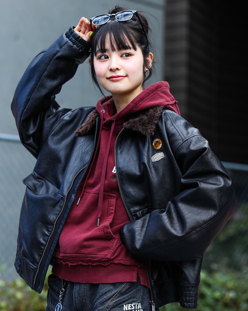 ブラック：160cm(Mサイズ着用)