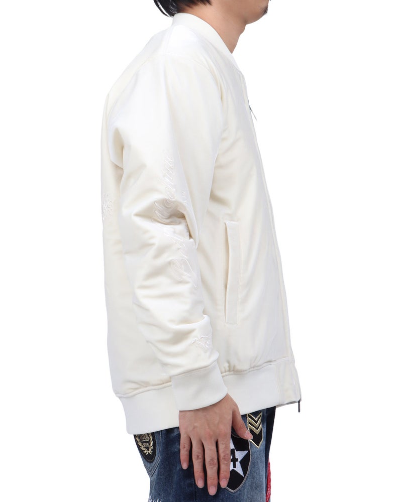 オフホワイト：173cm63kg(Lサイズ着用)