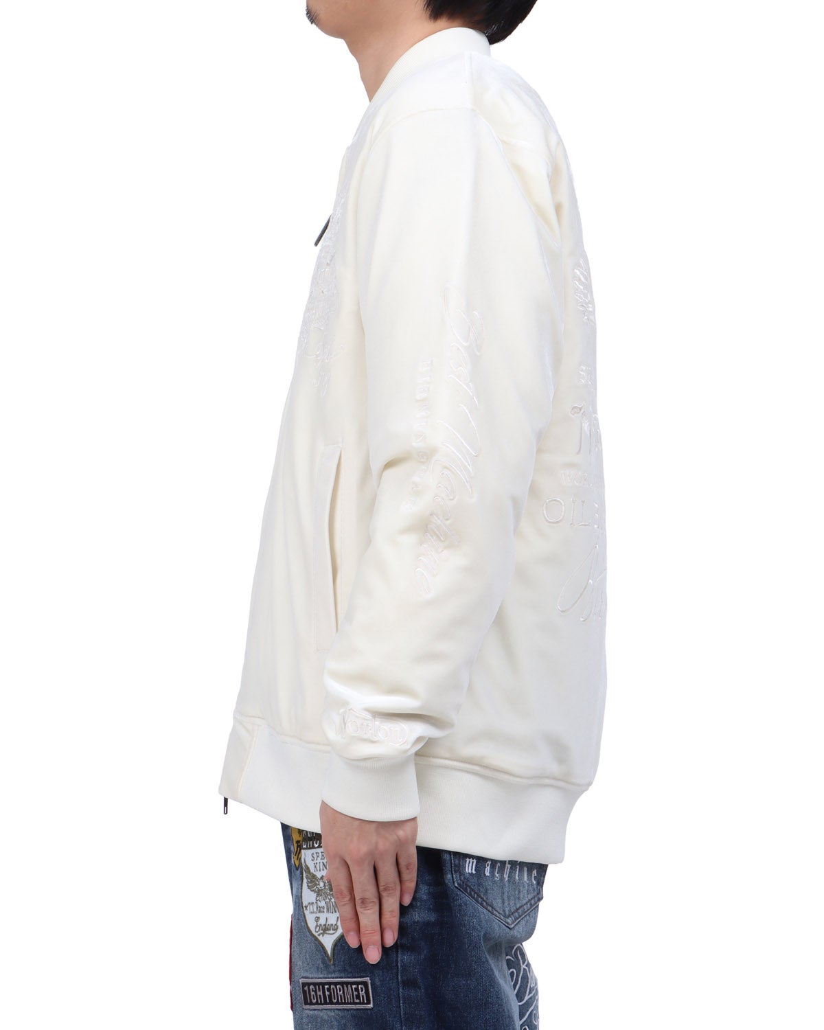 オフホワイト：173cm63kg(Lサイズ着用)