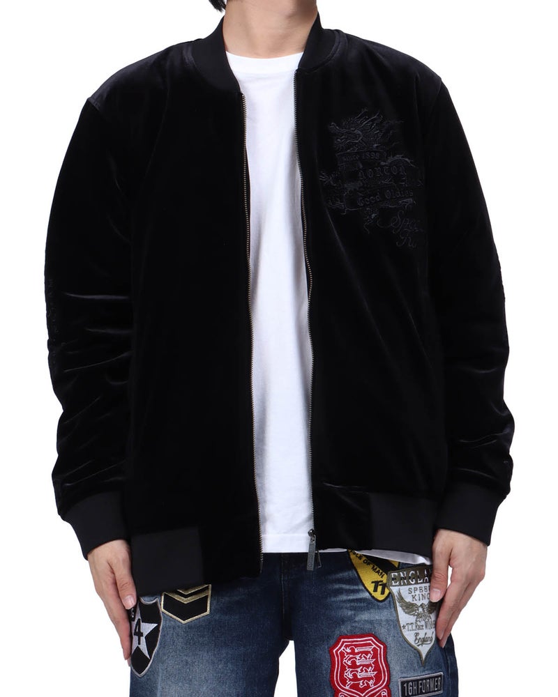 ブラック：173cm63kg(Lサイズ着用)