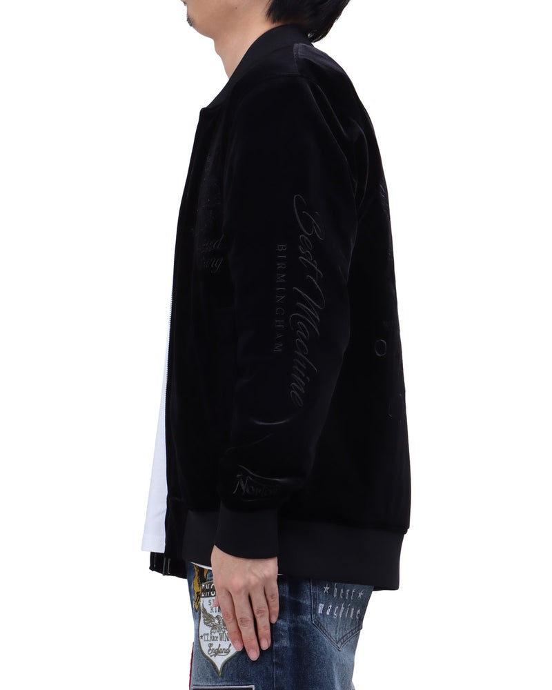 ブラック：173cm63kg(Lサイズ着用)