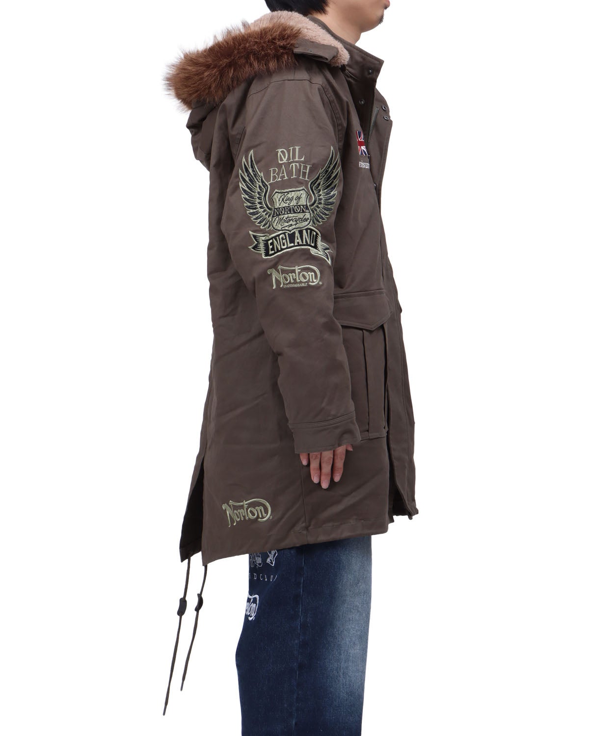 カーキ：173cm63kg(Lサイズ着用)