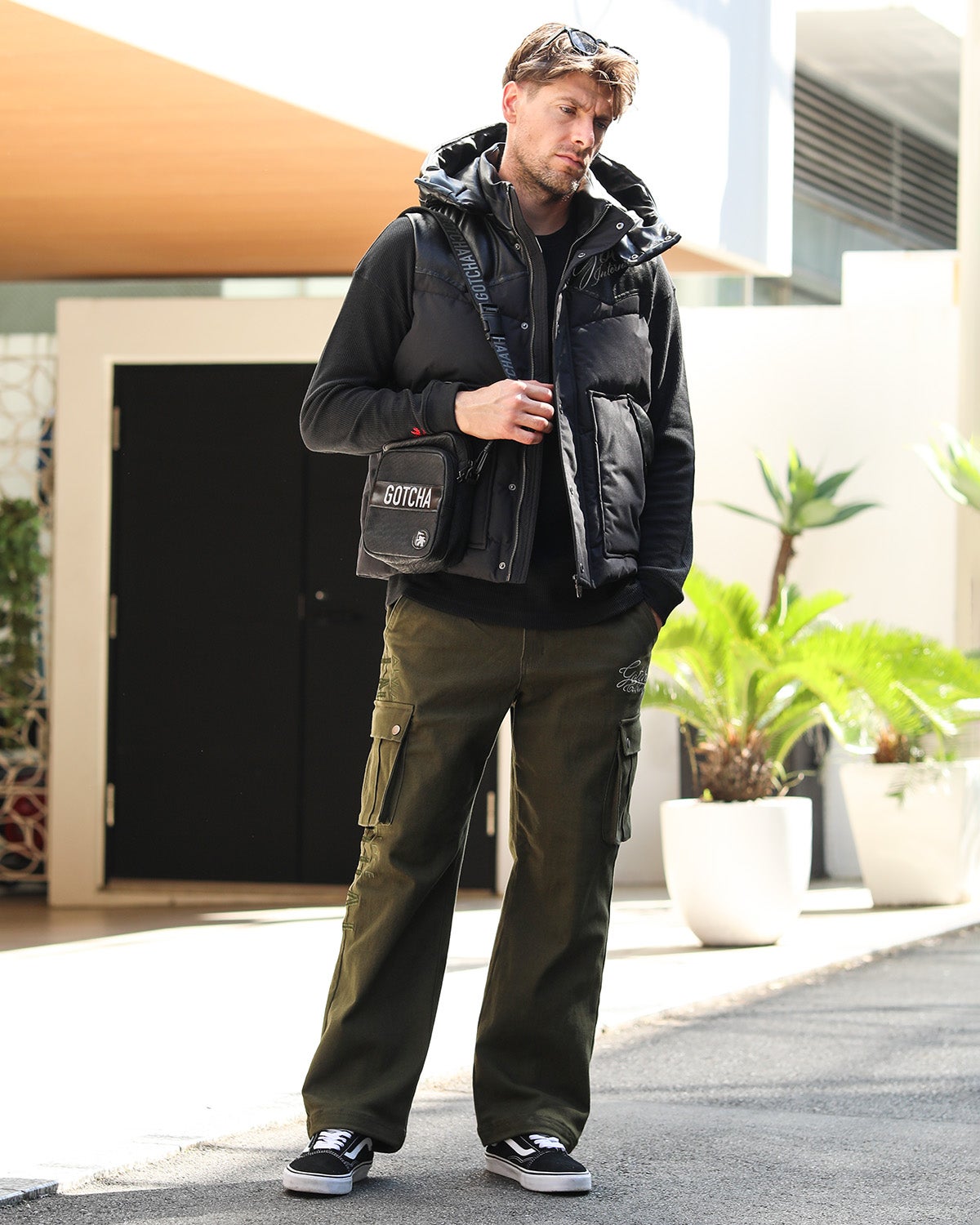 カーキ：183cm/70kg(Lサイズ着用)