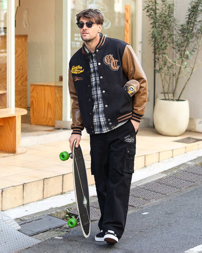 ブラック：183cm/70kg(Lサイズ着用)