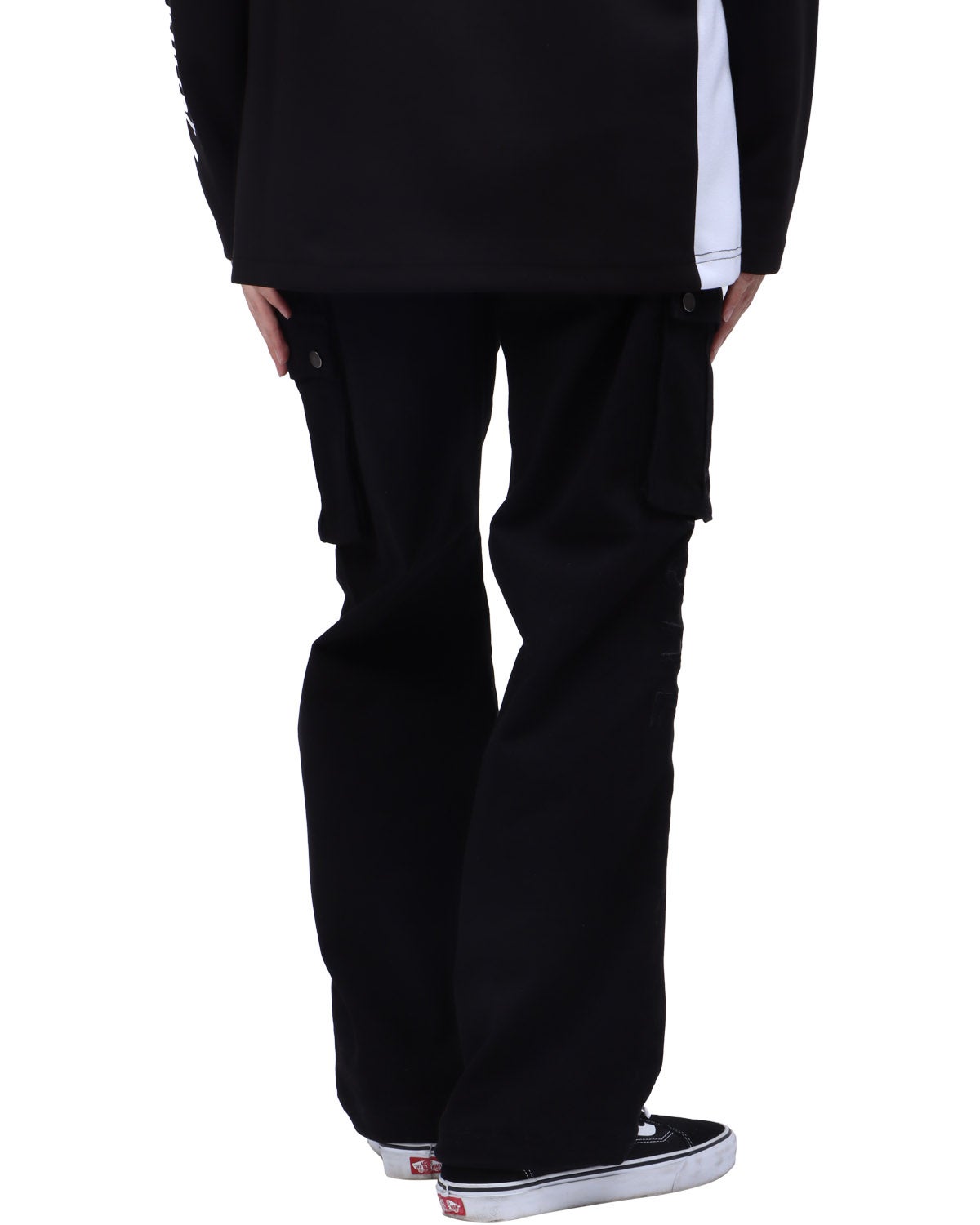 ブラック：173cm63kg(Lサイズ着用)
