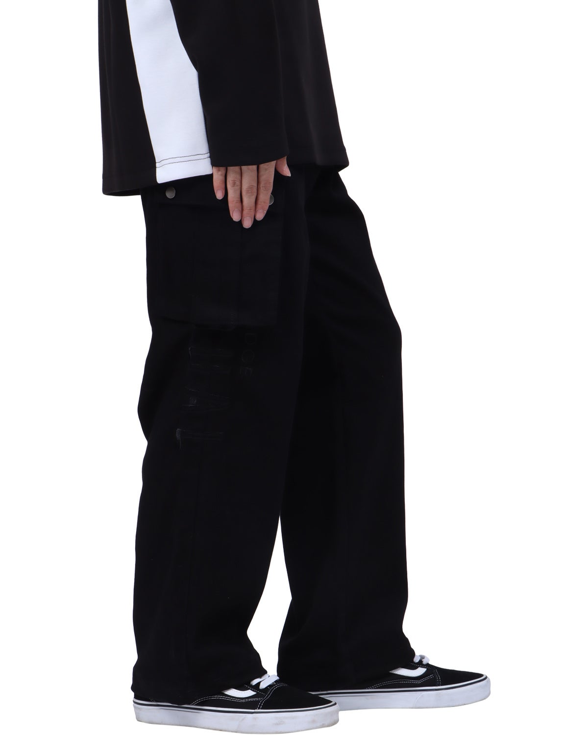 ブラック：173cm63kg(Lサイズ着用)