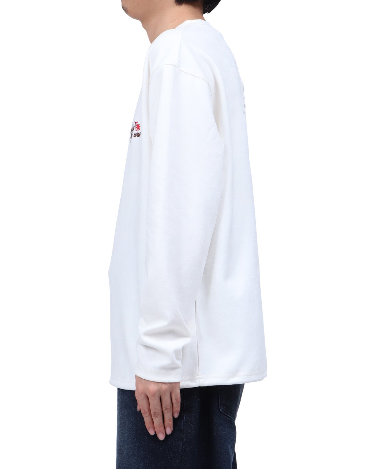 ホワイト：173cm63kg(Lサイズ着用)