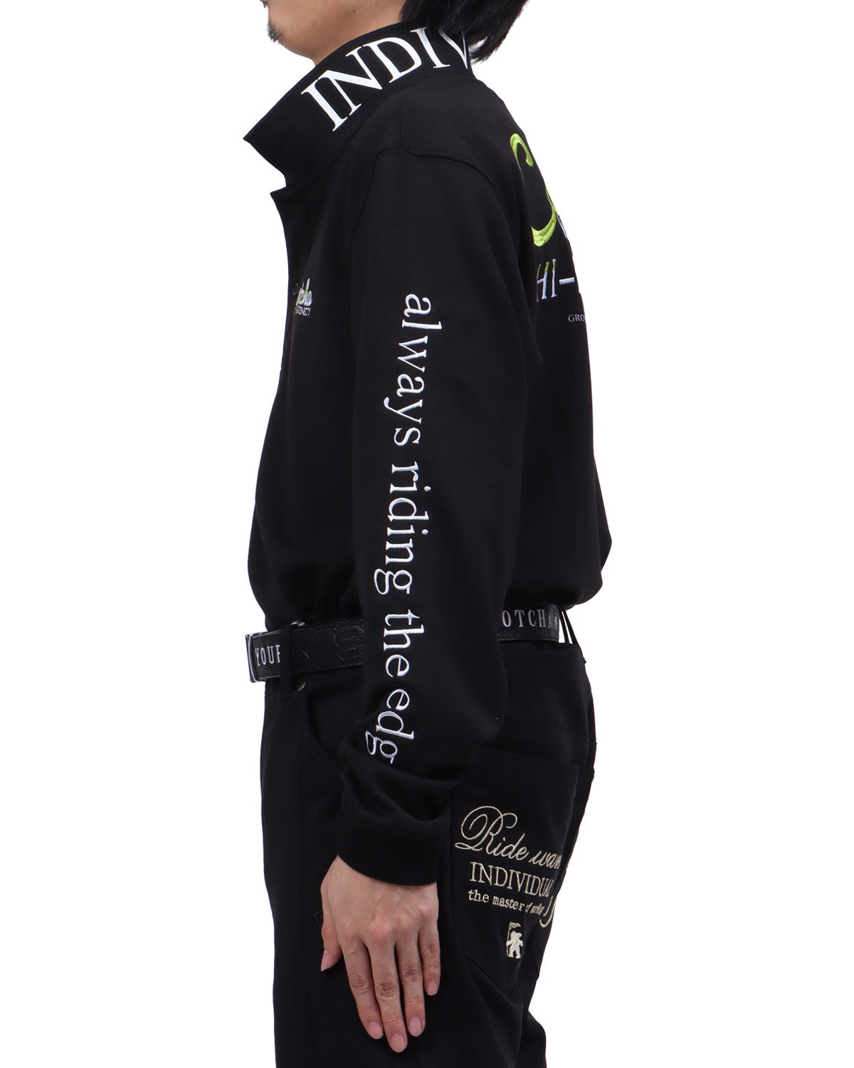ブラック：173cm63kg(Lサイズ着用)