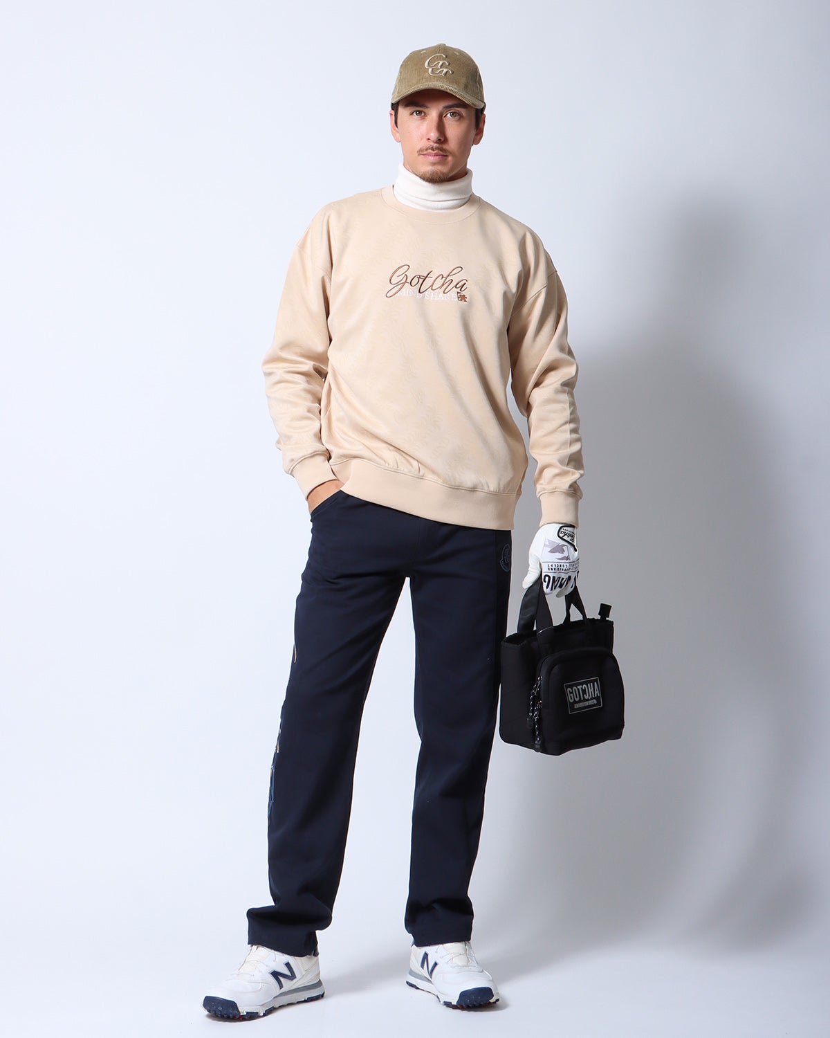 ベージュ：183cm/70kg(Lサイズ着用)