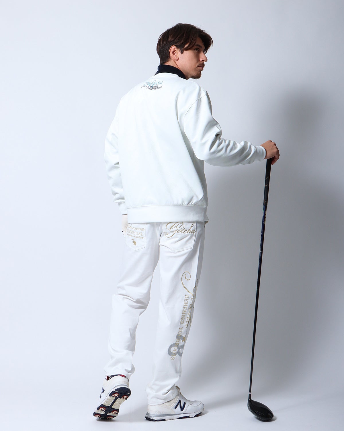 ホワイト：180cm/70kg(Lサイズ着用)
