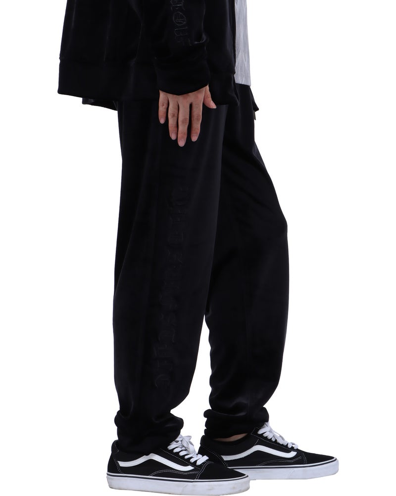 ブラック：173cm63kg(Lサイズ着用)