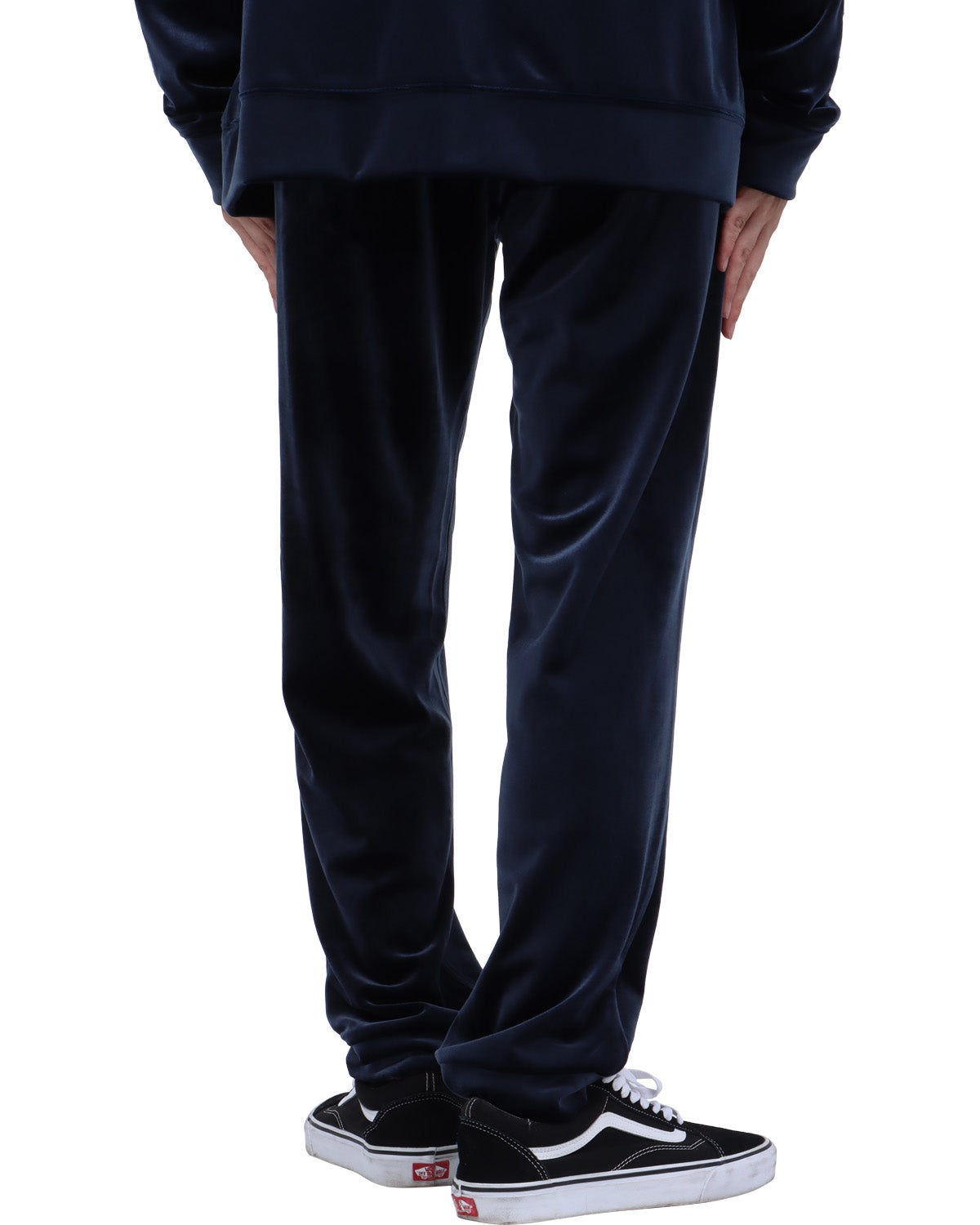 ブルーグレー：173cm63kg(Lサイズ着用)