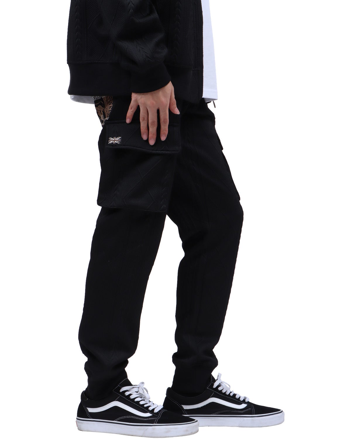 ブラック：173cm63kg(Lサイズ着用)