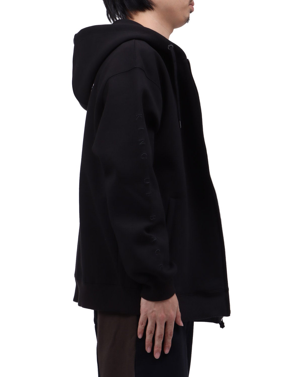 ブラック：173cm63kg(Lサイズ着用)