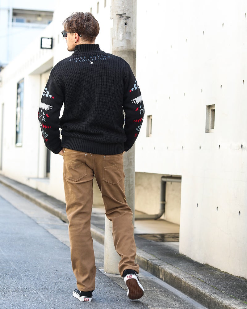 ベージュ：183cm/70kg(Lサイズ着用)