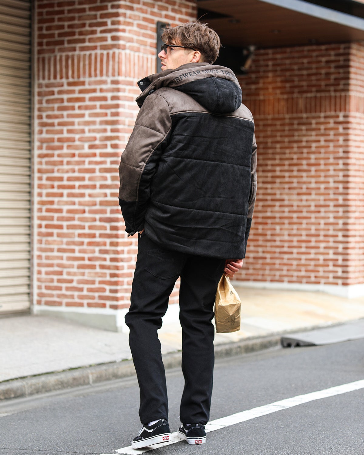 ブラック：183cm/70kg(Lサイズ着用)