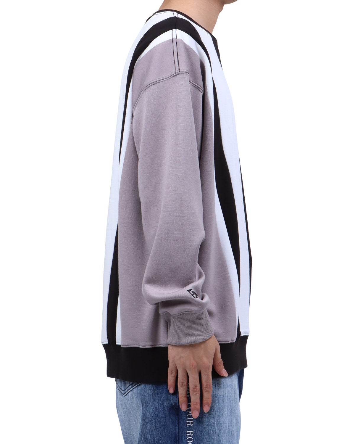 ブラック：173cm63kg(Lサイズ着用)