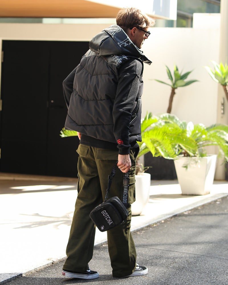 ブラック：183cm/70kg(Lサイズ着用)