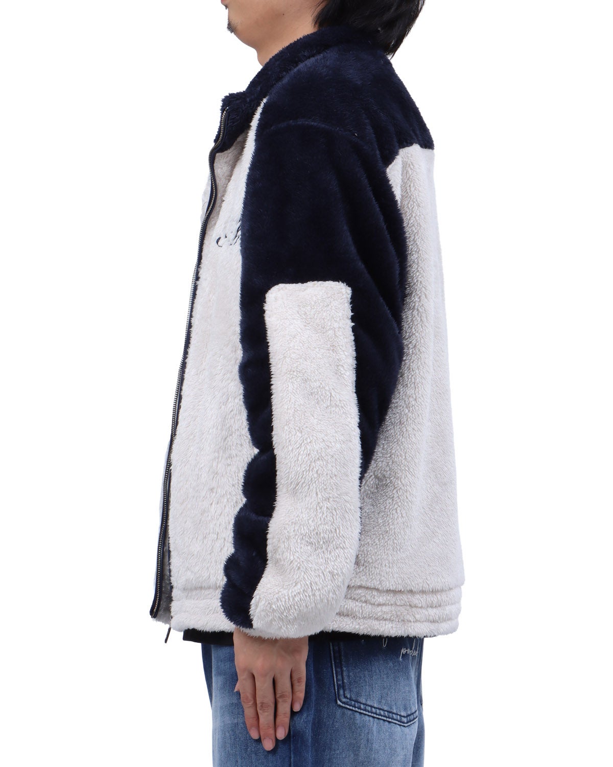 キナリ：173cm63kg(Lサイズ着用)