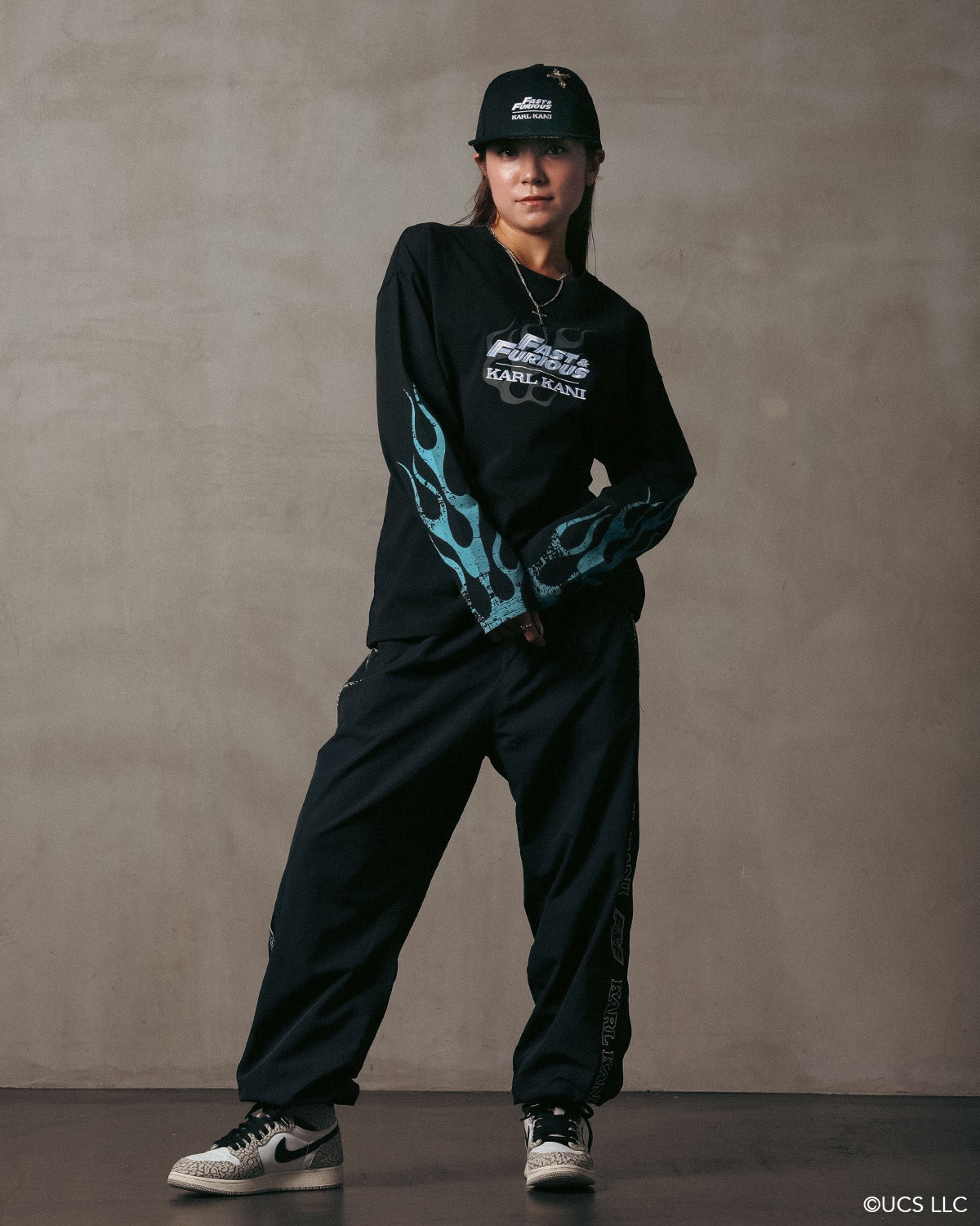 ブラック：163cm(Mサイズ着用)