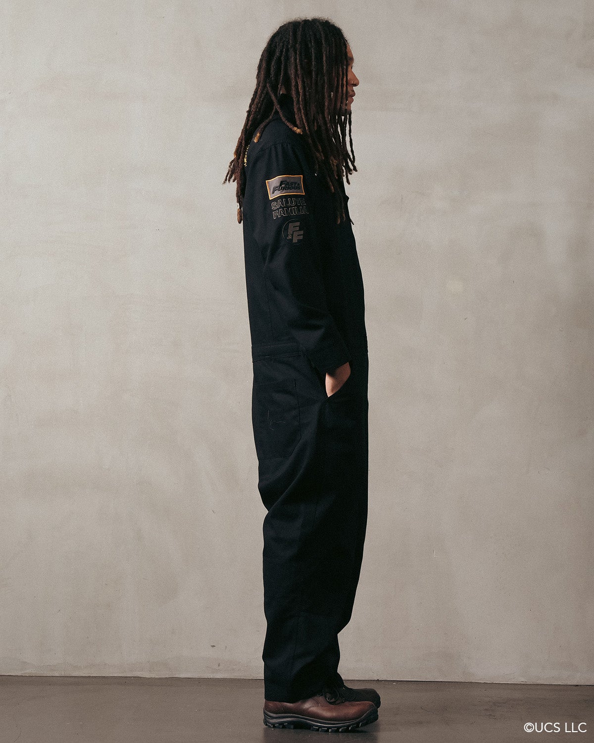 ブラック：181cm(XLサイズ着用)