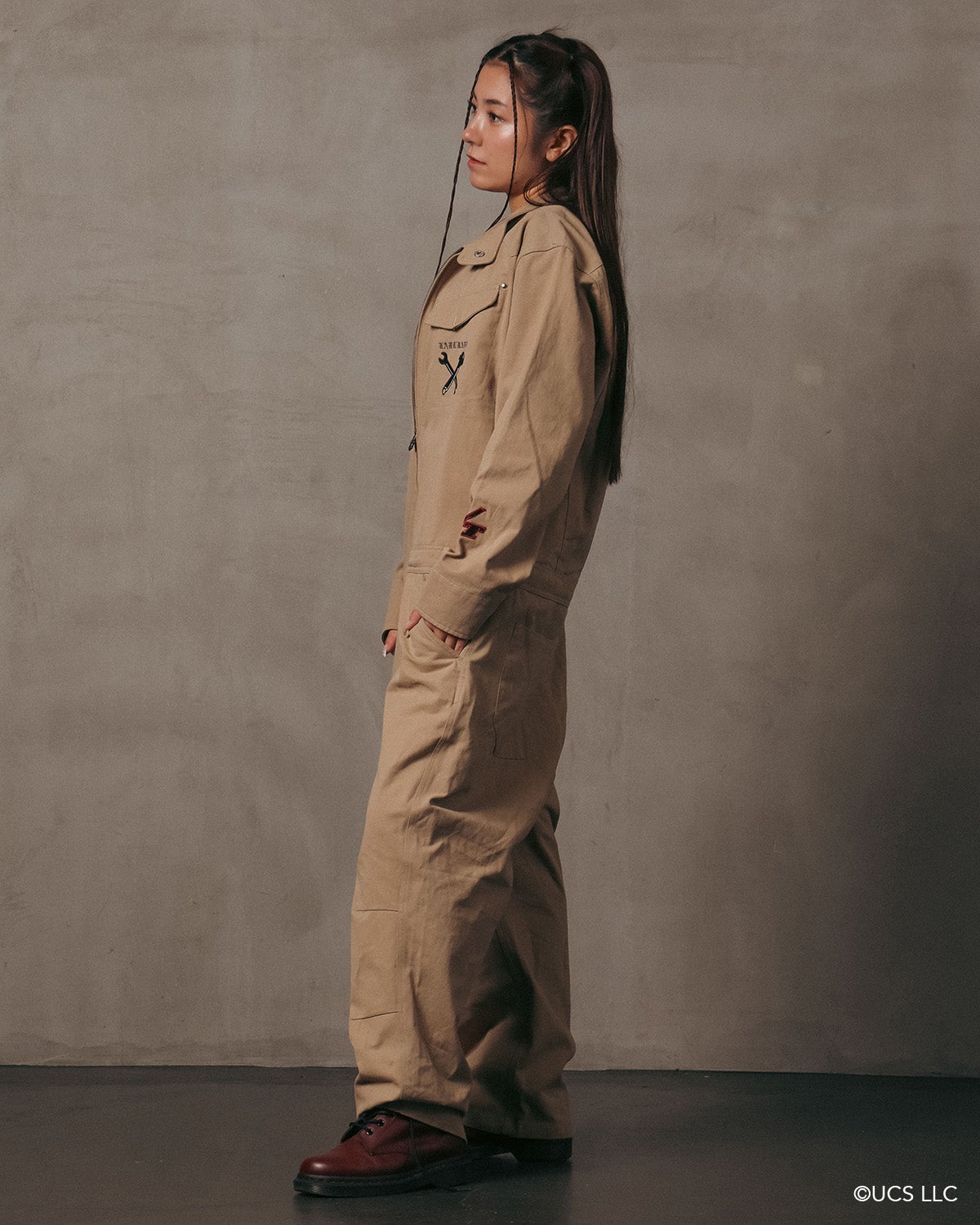 ベージュ：163cm(Mサイズ着用)