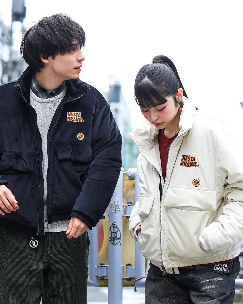 左：175cm(Mサイズ着用)、右：160ｃｍ(Mサイズ着用)