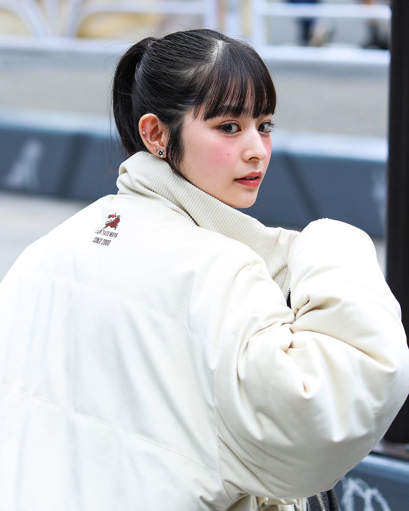 オフホワイト：160ｃｍ(Mサイズ着用)