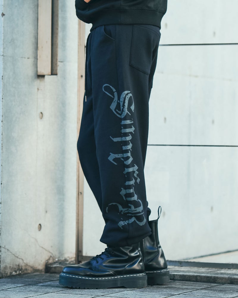 ブラック：183cm(Lサイズ着用)