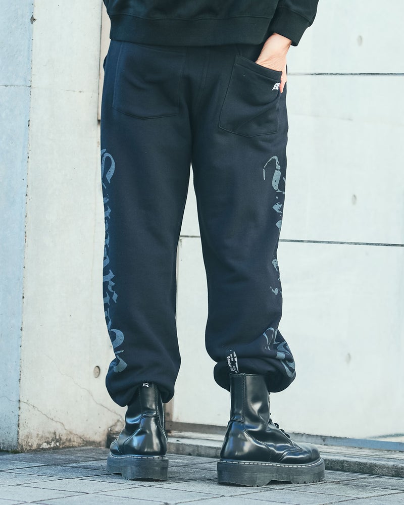 ブラック：183cm(Lサイズ着用)