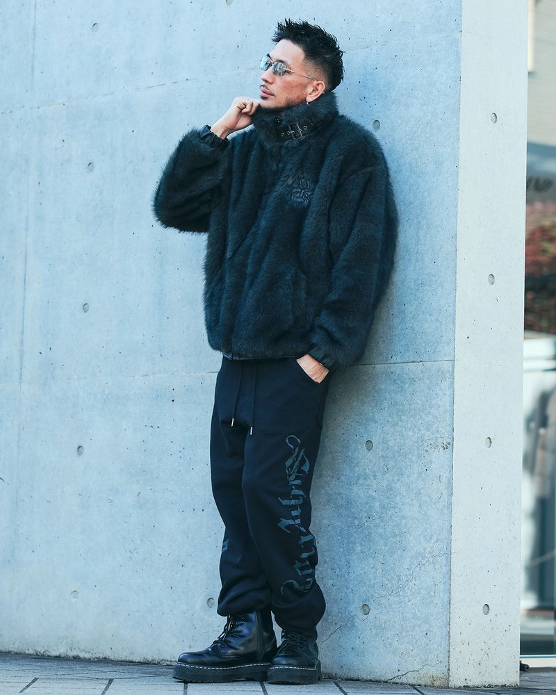 ブラック：183cm(Lサイズ着用)