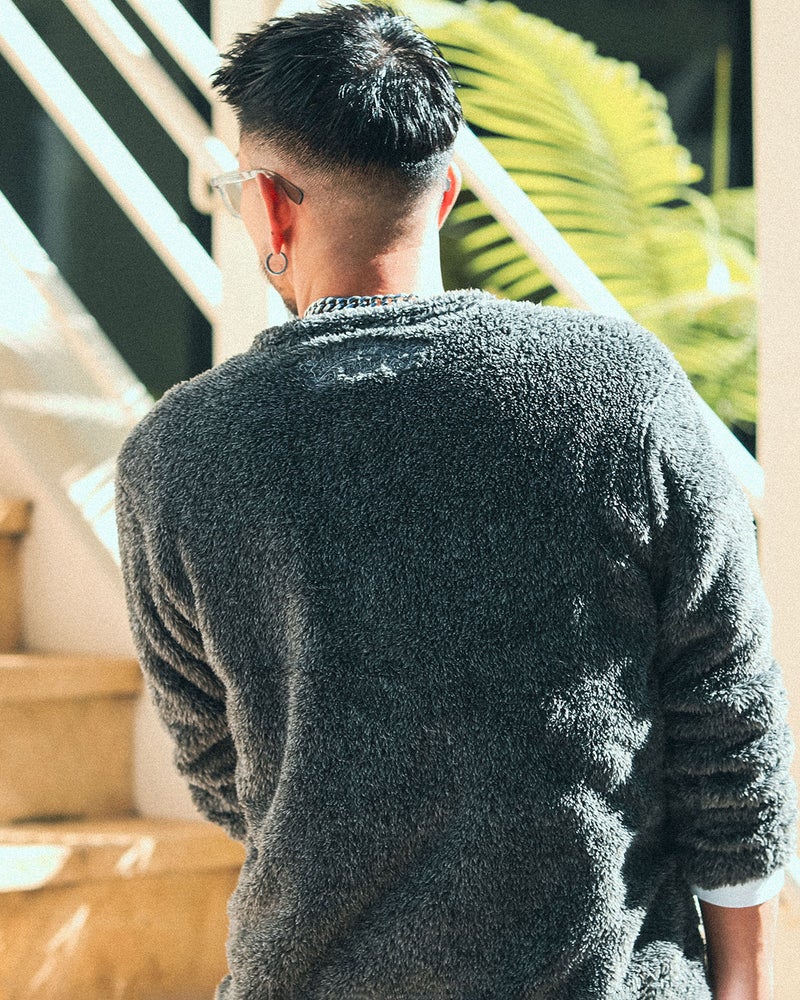 ブラック：183cm(Lサイズ着用)